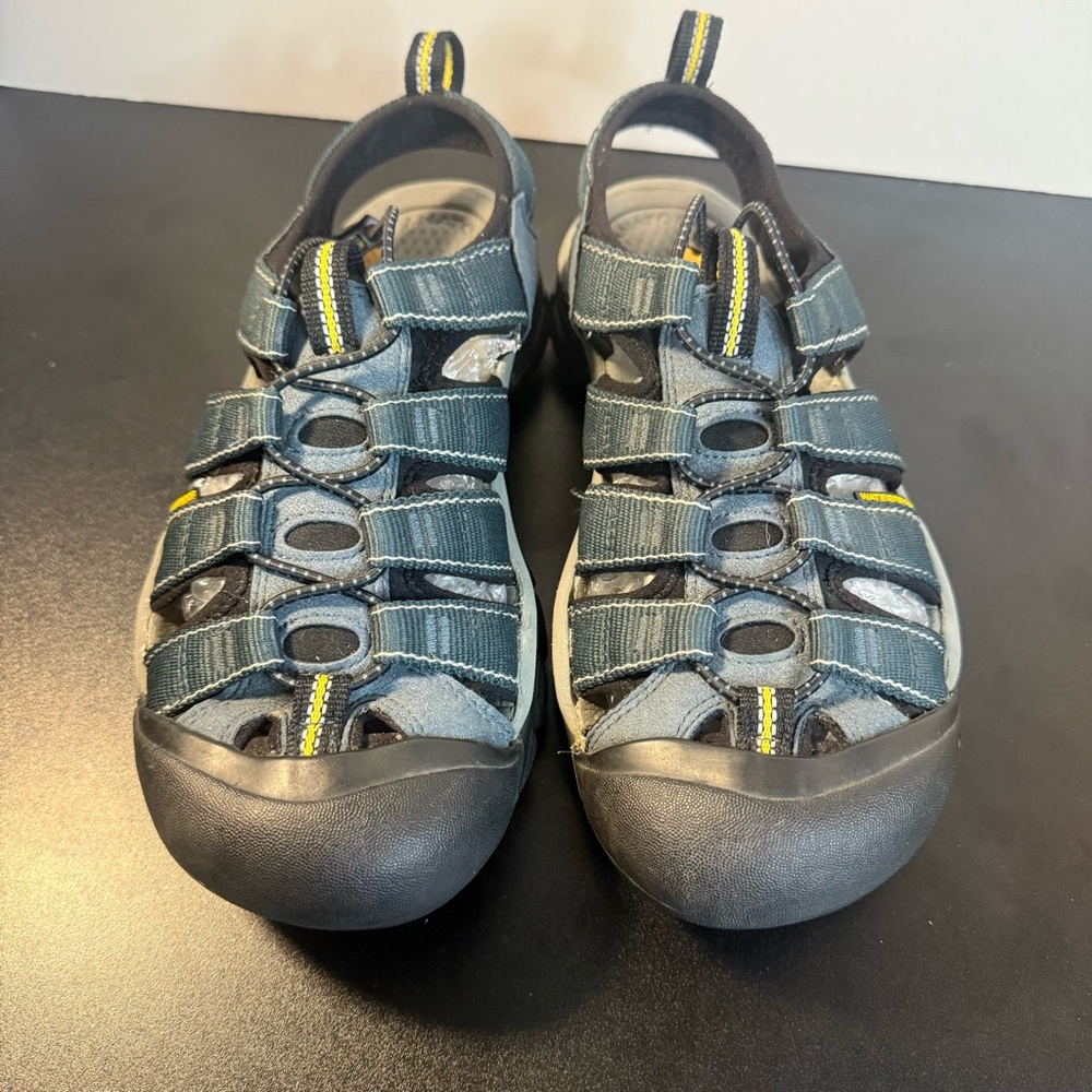 Keen sandals men’s 7 Blue Newport H2 Closed Toe water Hiking waterproof - Picture 2 of 8